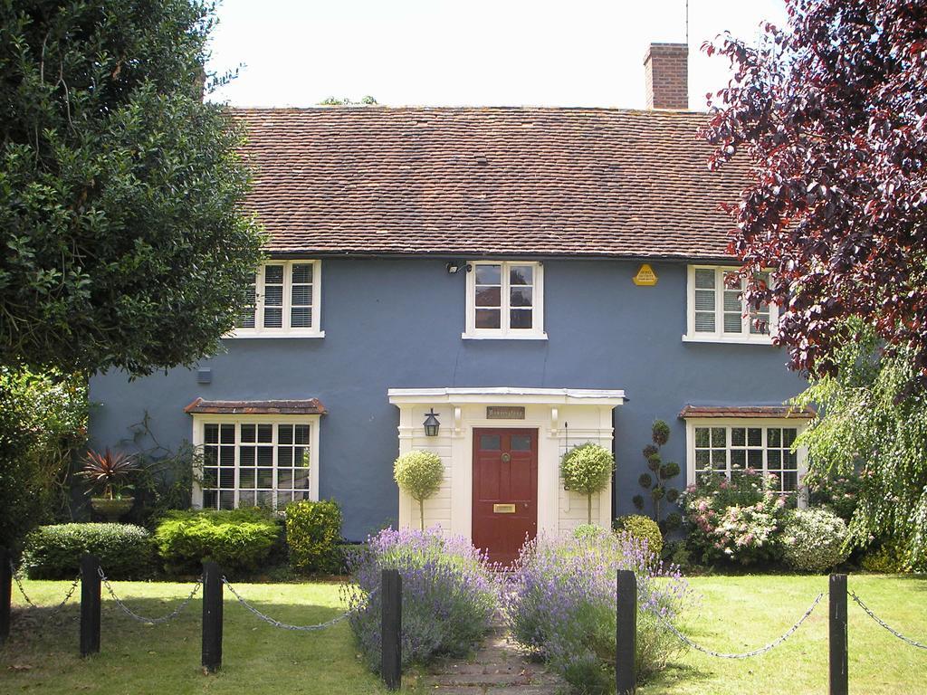 Hotel Bonningtons Stansted Self Catering Stansted Mountfitchet Exterior foto