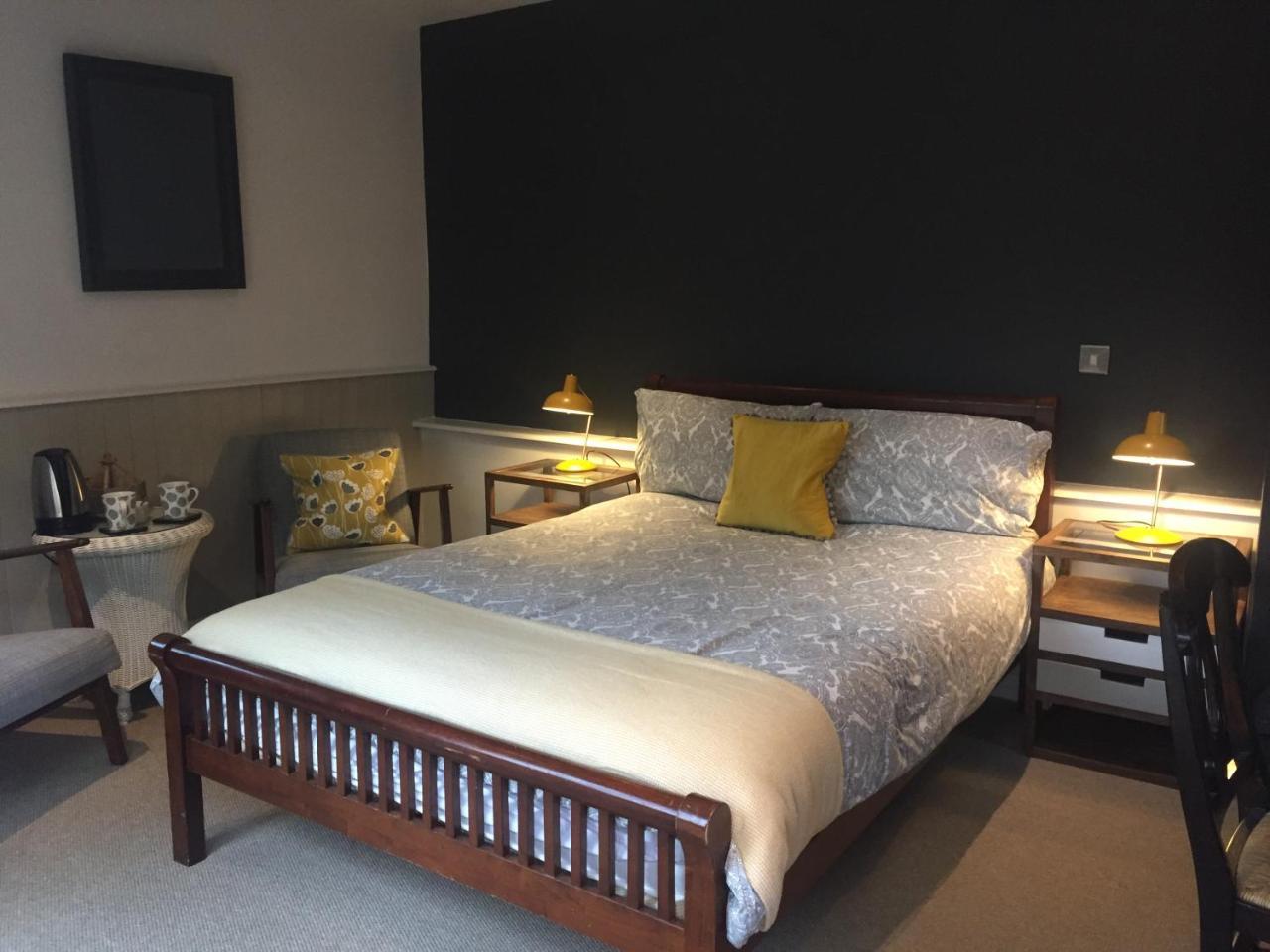 Hotel Bonningtons Stansted Self Catering Stansted Mountfitchet Exterior foto